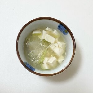 白菜 豆腐 長ネギのお味噌汁